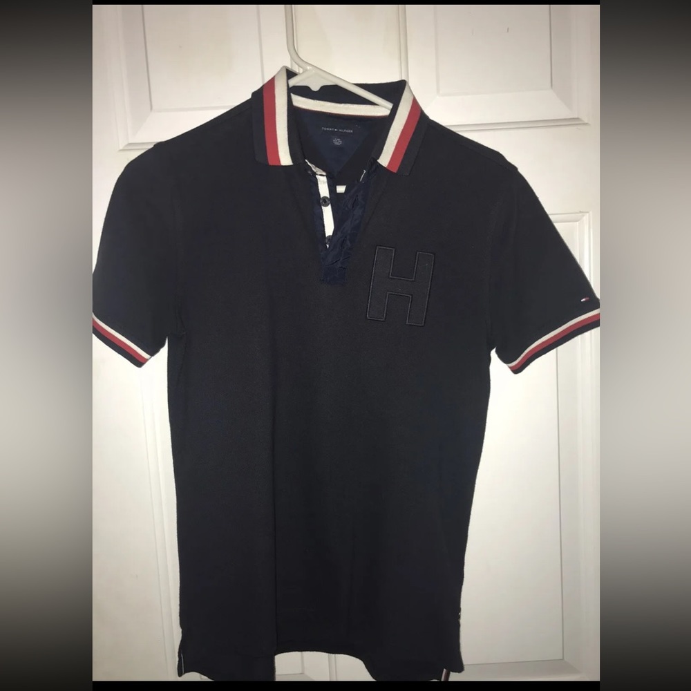 tommy hilfiger polo shirt L(12-14)